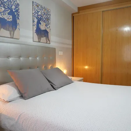 Laucar Vivienda De Uso Turistico דירה Burgo