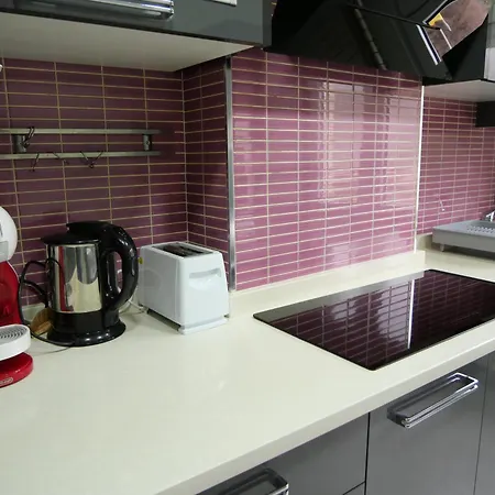 Laucar Vivienda De Uso Turistico * Burgo