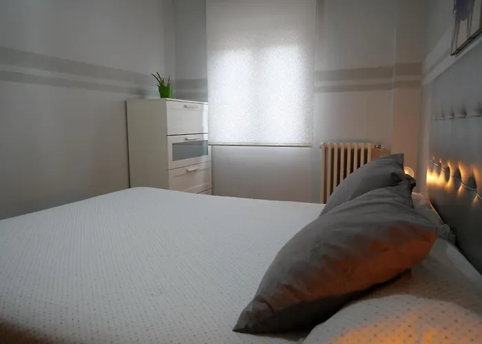 Laucar Vivienda De Uso Turistico アパート *